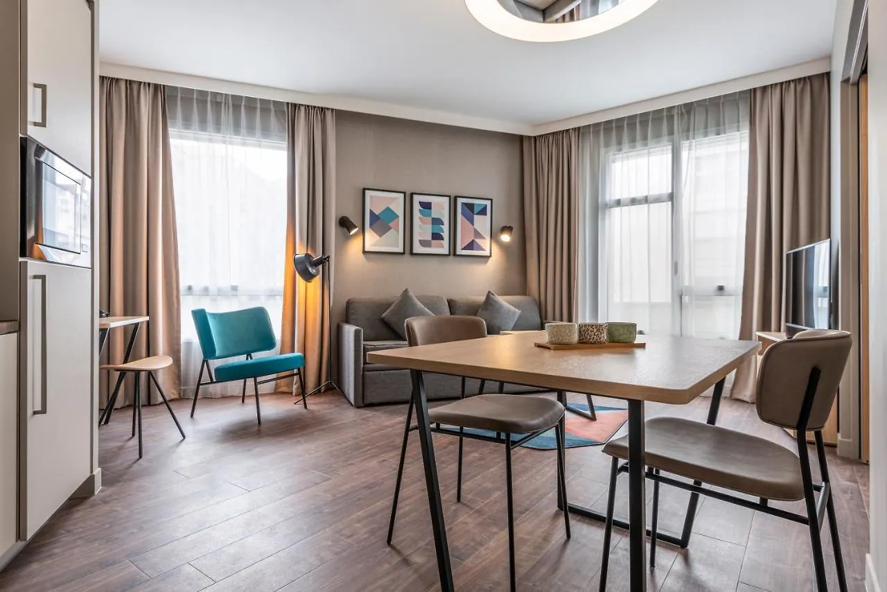 Aparthotel Adagio Paris Nation 4*,  France